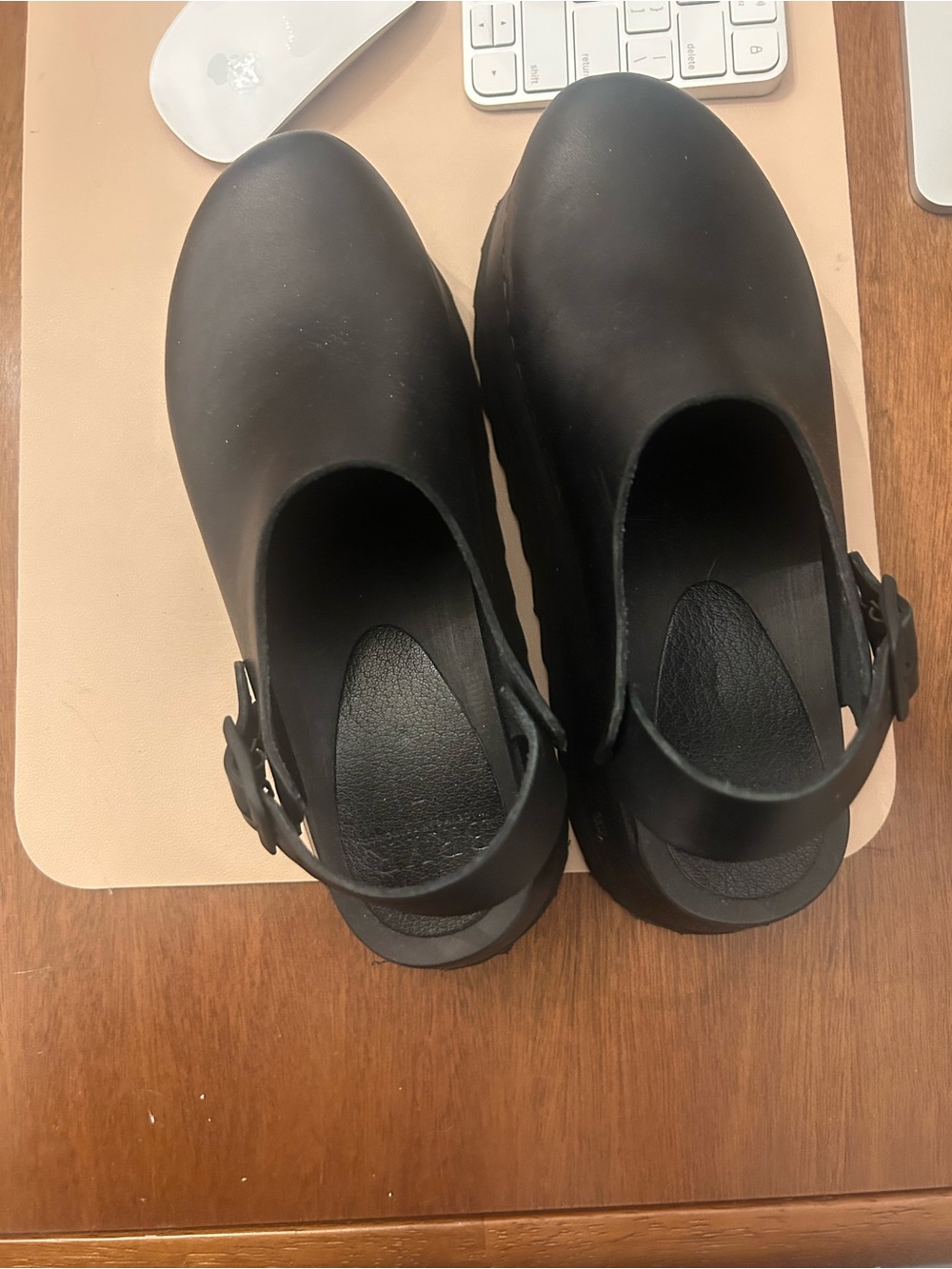 BRYR Tegan clog in moto black - Picture 5 of 5